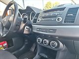 Mitsubishi Lancer 1,6   poctivý komplet servis - náhled 10