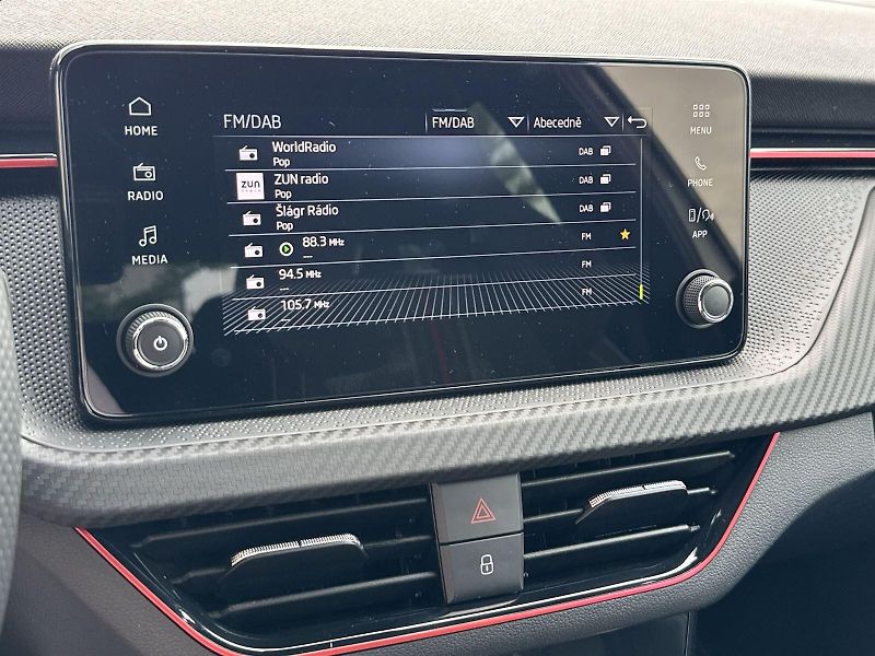 Škoda Kamiq (2026) 1.0 TSI DSG Monte Carlo - fotka 18 z 32
