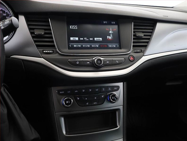 MG ZS (2024) Elegance 1.0 Turbo - fotka 13 z 17