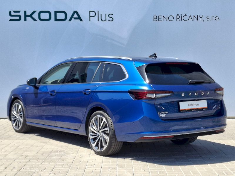 Škoda Superb (2025) Combi iV L&K DSG 1,5TSi 150kW - fotka 11 z 35