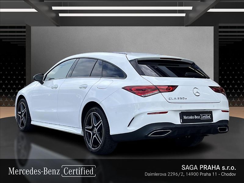 Mercedes-Benz CLA 250 e Shooting Brake AMG Line - fotka 3 z 23