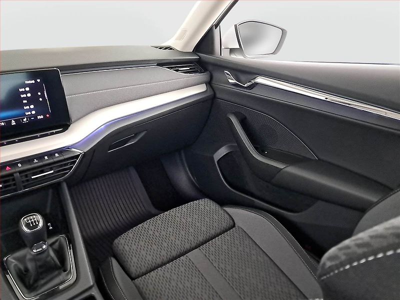 Škoda Octavia (2023) Style Plus 1.5 TSI - fotka 8 z 22