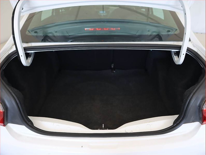 Citroën C-Elysée (2016) 1.2 PureTech, Serv.kniha - fotka 14 z 16