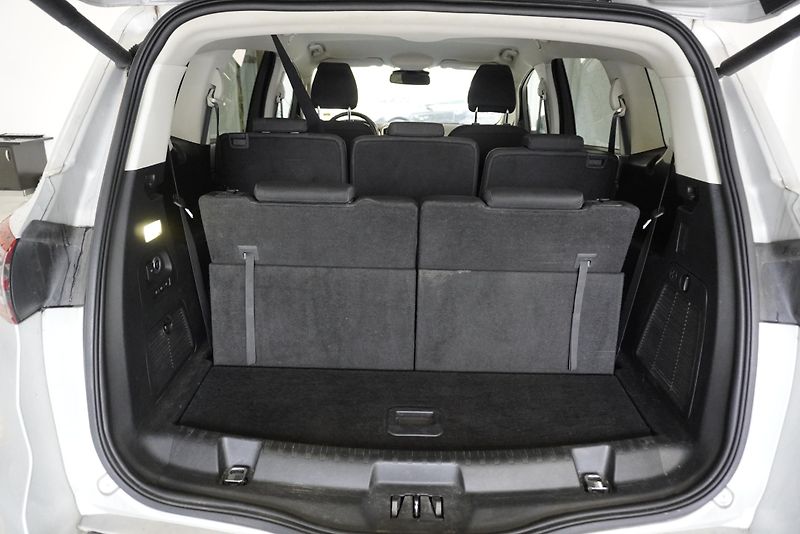 Ford S-MAX 2.0 TDCi TITANIUM 4X4 7 MÍST - fotka 26 z 32
