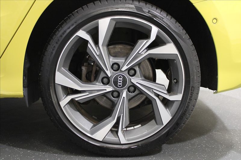 Audi A3 1,4 40 TFSI  e Sportback advan - fotka 32 z 33