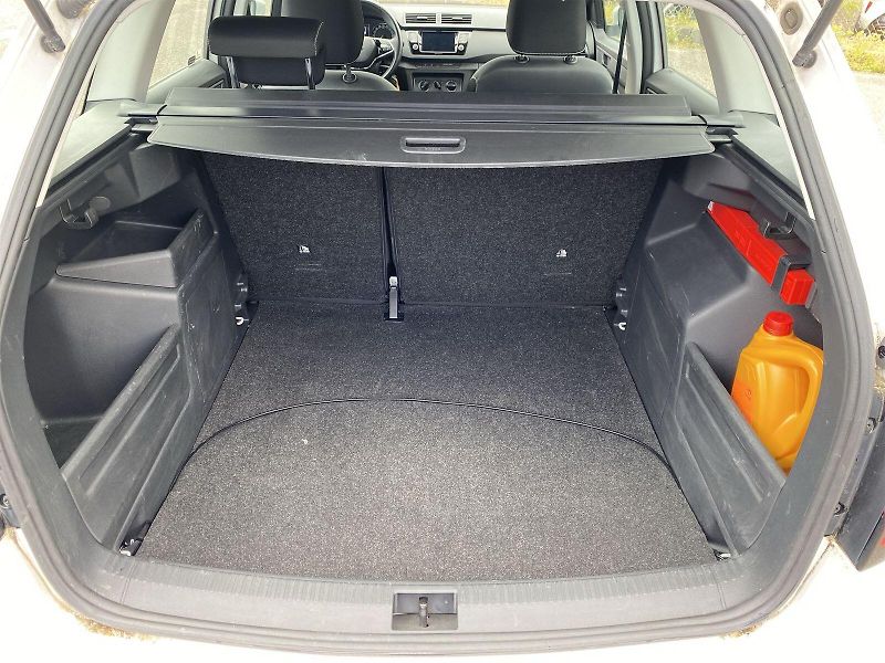 Škoda Fabia (2021) Combi 1.0 TSI Ambition + - fotka 23 z 29