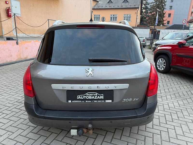 Peugeot 308 (2009) 1.6 HDI Kombi - fotka 3 z 10