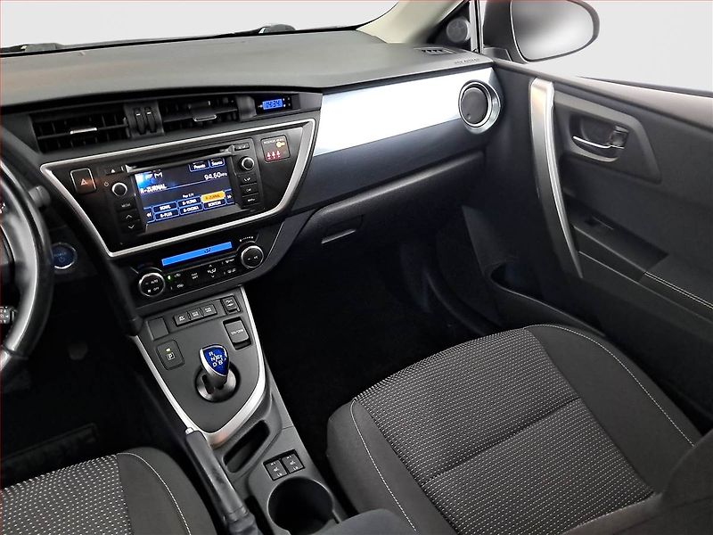 Toyota Auris (2013) Hybrid, Automat, Serv.kniha - fotka 8 z 21