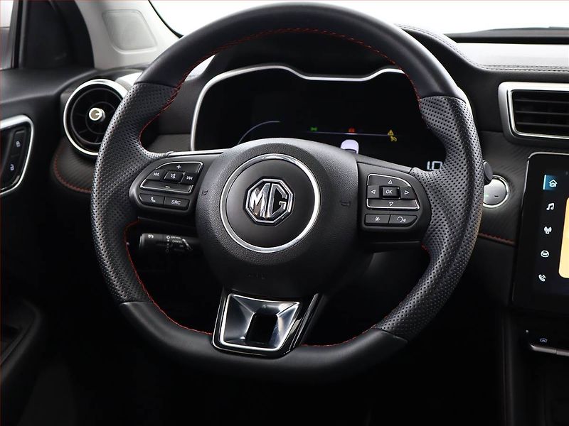 MG ZS (2024) Exclusive 1.0 Turbo, EXCLUSIVE - fotka 14 z 20
