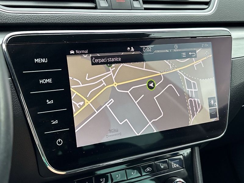 Škoda Superb (2021) Combi 1.4 TSI iV DSG Style - fotka 12 z 31