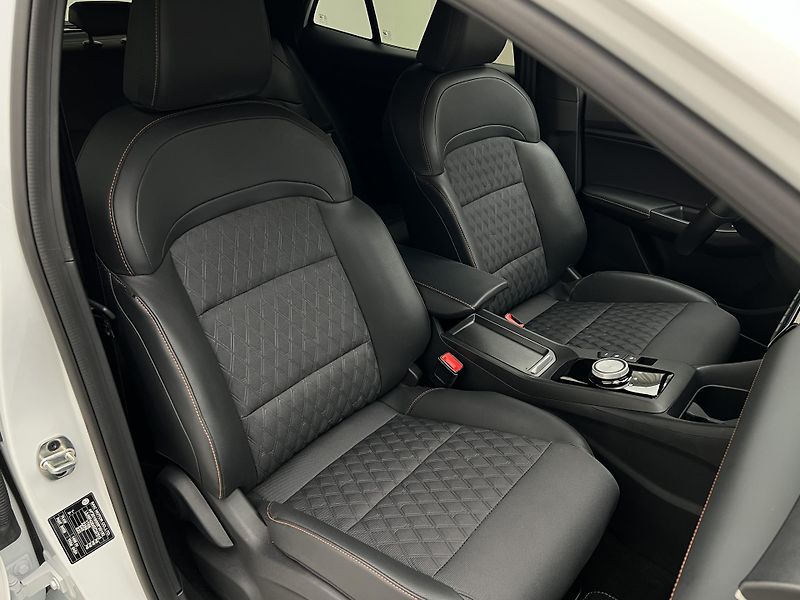 MG MG3 EXCLUSIVE HYBRID+ AUT CZ 1.maj - fotka 18 z 41