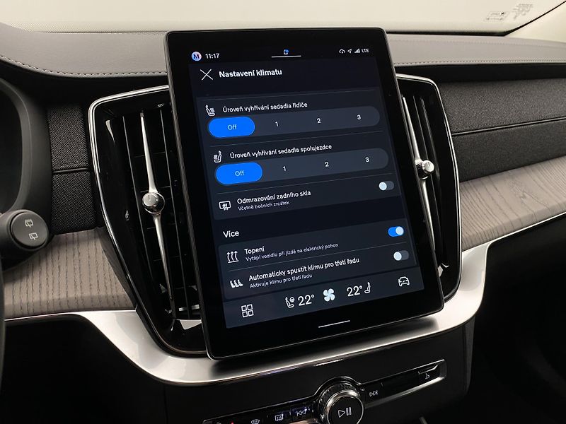Volvo XC90 (2026) T8 AWD Plug-in DARK PLUS 7m - fotka 48 z 72