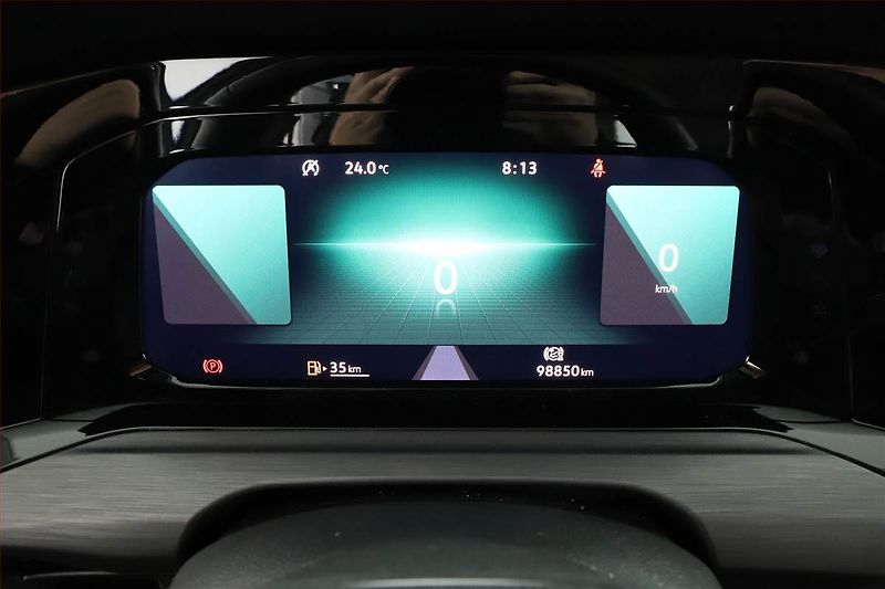 Volkswagen Golf (2021) Style 1.5 TSI - fotka 8 z 19