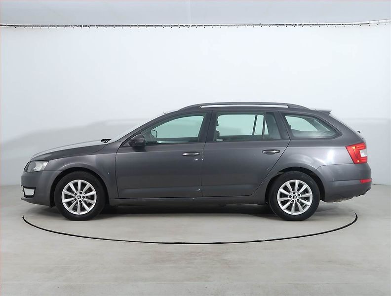 Škoda Octavia (2014) 1.6 TDI, 4X4, Tempomat - fotka 3 z 19