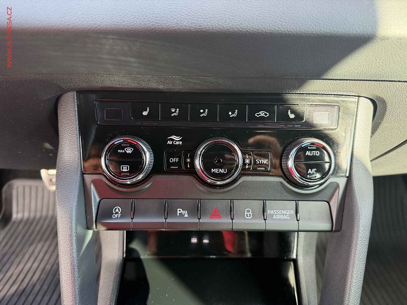 Škoda Karoq (2022) 1.5 TSi, 2.maj,ČR, SportLine - fotka 14 z 19