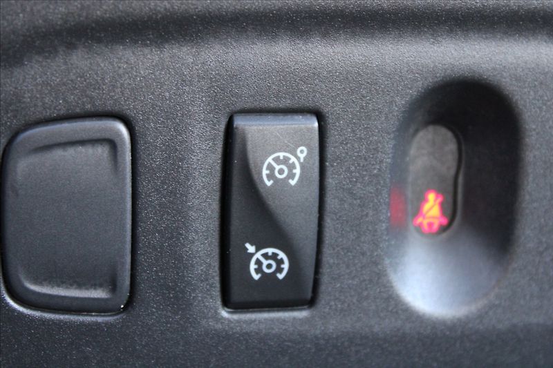 Dacia Sandero 0,9 TCe  NOVÉ V ČR,STEPWAY - fotka 15 z 26