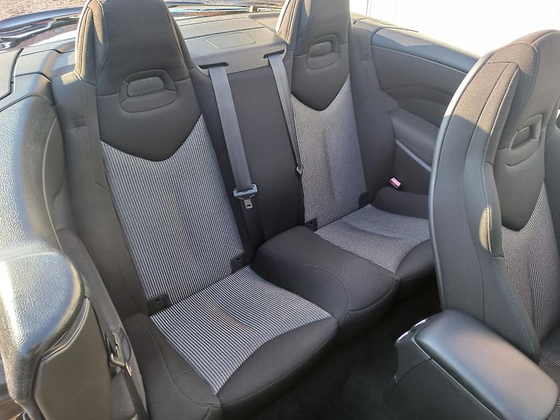 Peugeot 308 (2010) CC 1.6i 115kW  - fotka 14 z 18