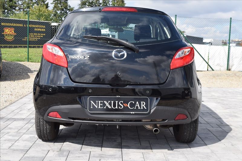 Mazda 2 1,4 i 55KW KLIMA - fotka 7 z 35