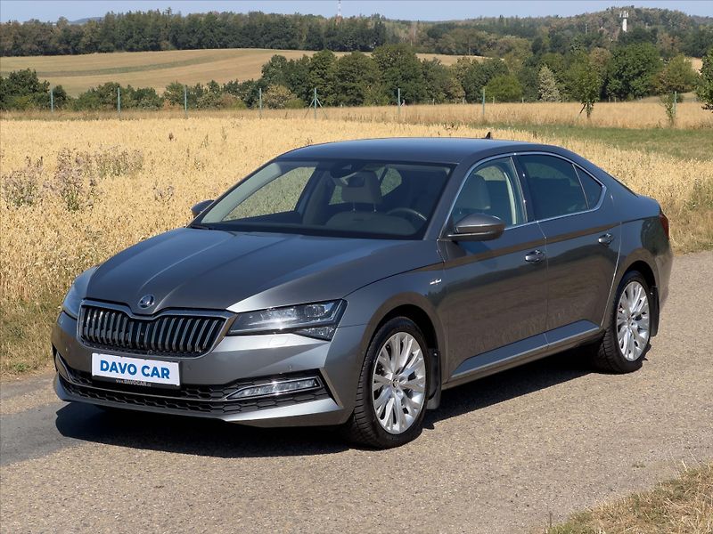 Škoda Superb 2,0 TDI 147kW DSG 4x4 L&K DPH - fotka 3 z 40