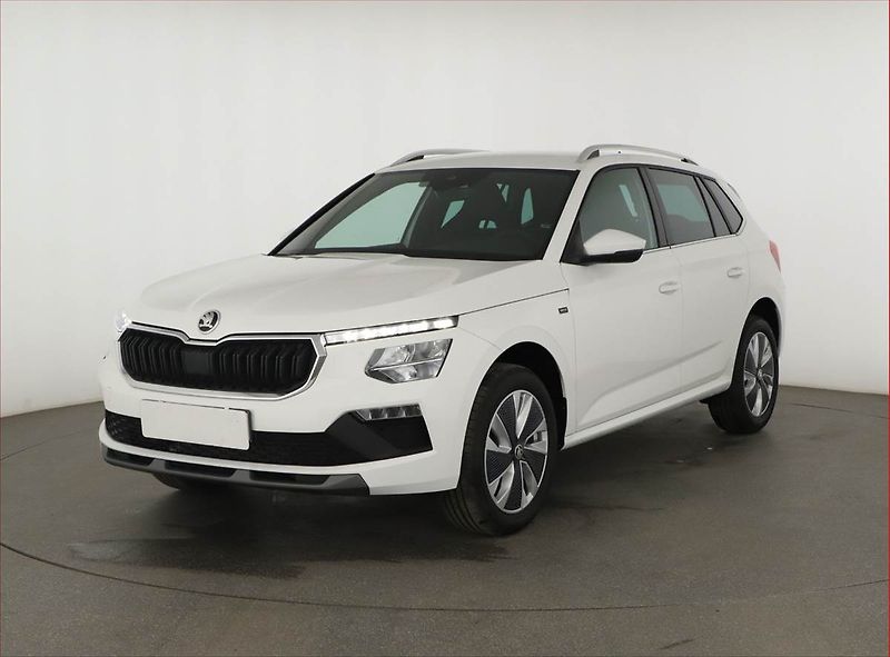 Škoda Kamiq (2025) 1.0 TSI, DRIVE, SENZORY - fotka 2 z 19