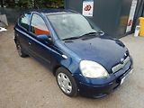 Toyota Yaris 1.0 VVTi, KLIMA - náhled 3
