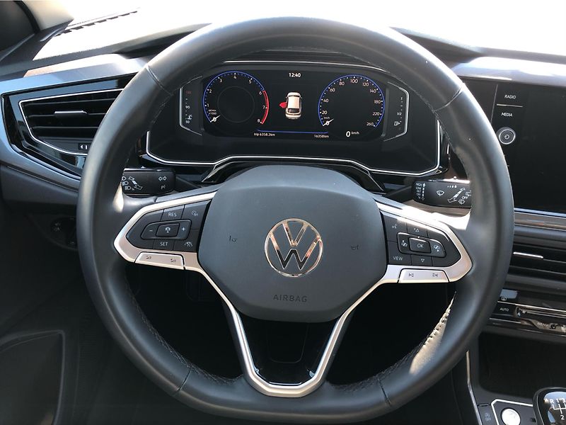 Volkswagen Taigo 1.0 TSi STYLE - fotka 17 z 28