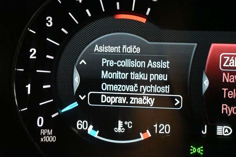 Ford Mondeo (2021) 2.0 LED ACC TITANIUM Tažné ECO - fotka 26 z 33