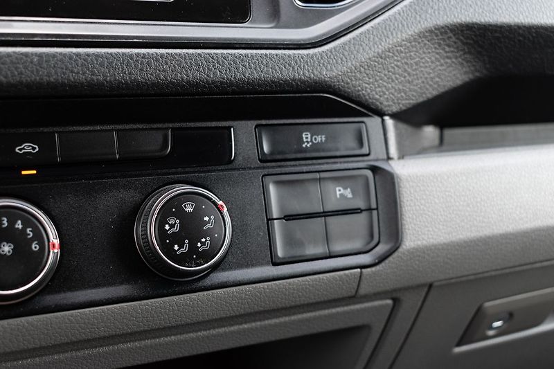Volkswagen Crafter 2.0 TDI *REZERVACE* - fotka 19 z 29