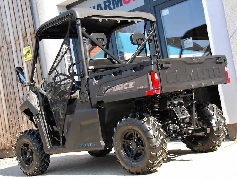 CFMOTO Gladiator UTV 625 (2026) UTV625 CAMO - fotka 6 z 21