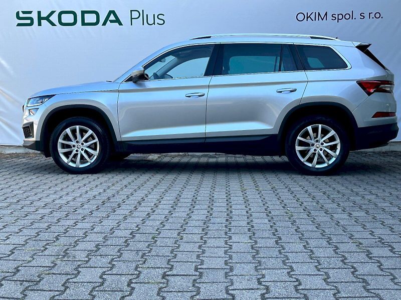 Škoda Kodiaq (2023) 2.0 TSI 140 kW Style Exclusive - fotka 3 z 27