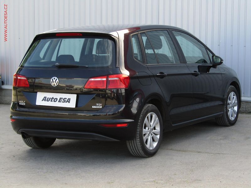 Volkswagen Golf Sportsvan (2014) 1.6 TDi, Comfortline - fotka 4 z 15