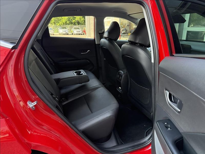 Hyundai Kona Power 65kWh  Style Premium - fotka 14 z 29
