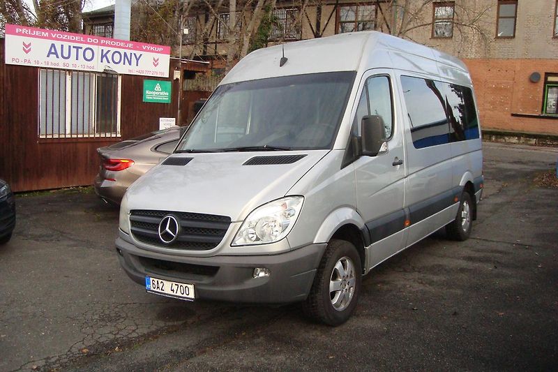Mercedes-Benz Sprinter (2006) 315 CDi,ČR,1.Maj. 9 - Míst,STK - fotka 3 z 37