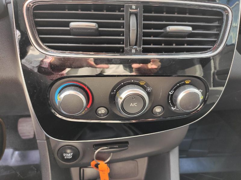 Renault Clio (2020) combi 0,9 TCe 76k  MAN5 - fotka 20 z 32