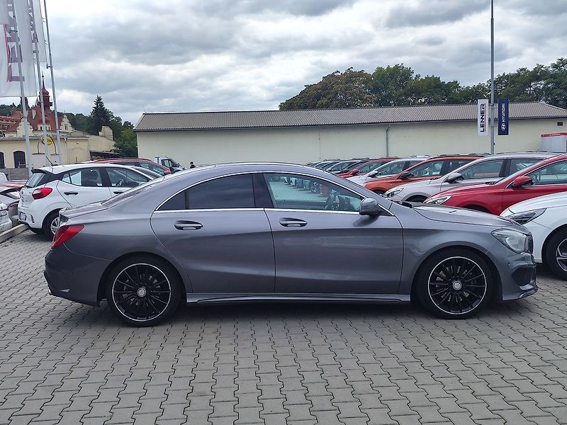 Mercedes-Benz CLA CLA200/130kW AMG LINE AT - fotka 4 z 26