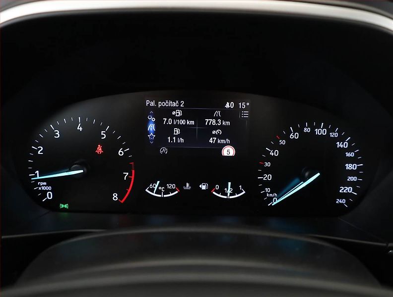 Ford Focus (2018) 1.0 EcoBoost, Serv.kniha, Navi - fotka 9 z 17