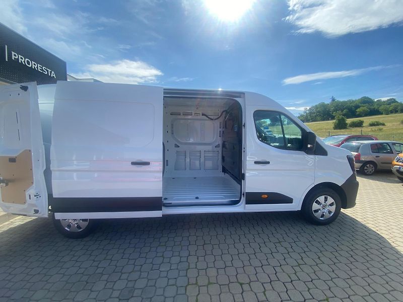 Renault Master (2026) L3H2P3 Blue dCi 150 Extra Euro - fotka 25 z 28