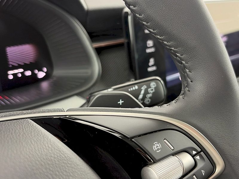 Škoda Kamiq (2025) DSG 1.5TSI 110kW Top Selection - fotka 26 z 31