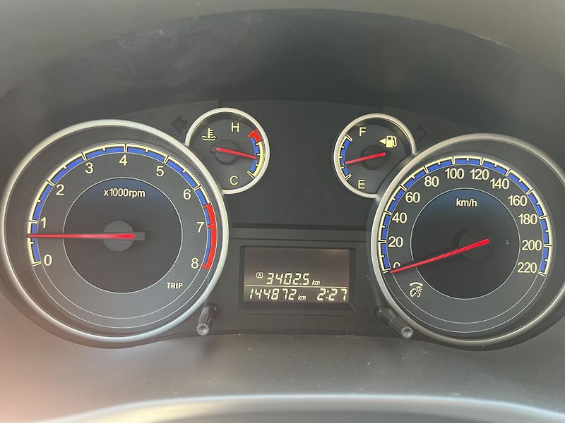 Suzuki SX4 1.6VVTi, 4x4 - fotka 16 z 20