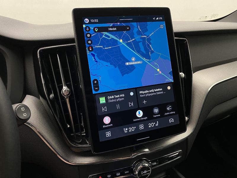 Volvo XC60 T6 AWD RECHARGE BLACK EDITION - fotka 38 z 61