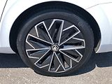 Škoda Superb Combi 2,0 TDI L&K TD 147 kW DS - náhled 14