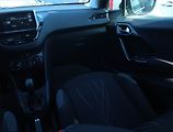 Peugeot 208 (2015) Active 1.2 PureTech, ČR,1.maj - náhled 8