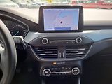 Ford Focus 1.0 EcoBoost mHEV 114kW TITAN. - náhled 13