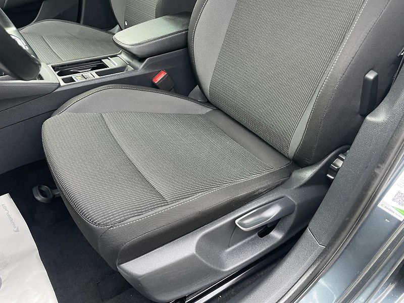 Škoda Octavia 2.0TDi 115PS LED VIRT NAVI DPH - fotka 171 z 189