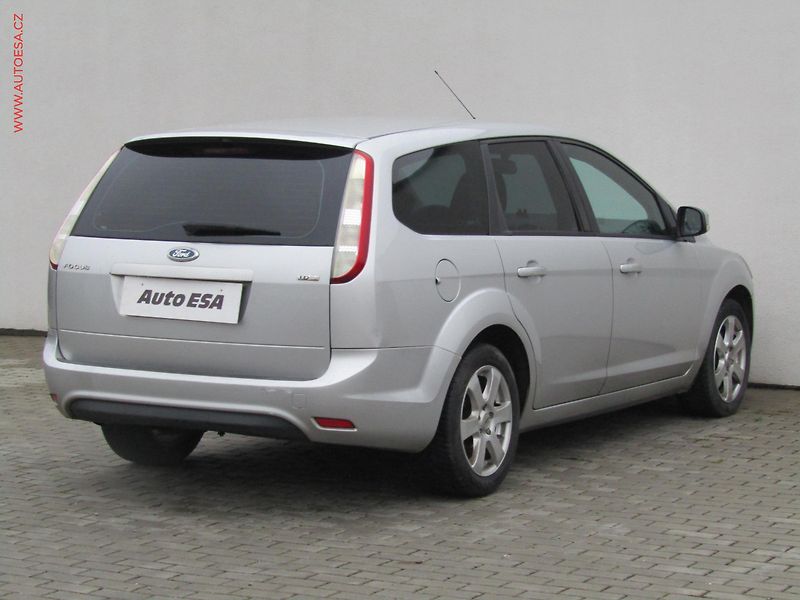Ford Focus (2010) 1.6TDCi, 2.maj, Klima - fotka 4 z 15