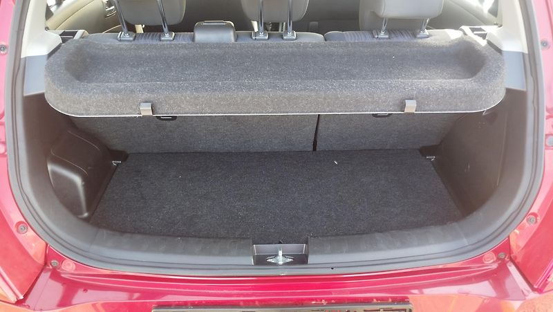Suzuki Swift (2013) 1.2 16v 4x4  - fotka 28 z 35