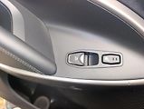 Hyundai Grand Santa Fe (2015) 2.2 CRDi 4x4 6míst tažné - náhled 9