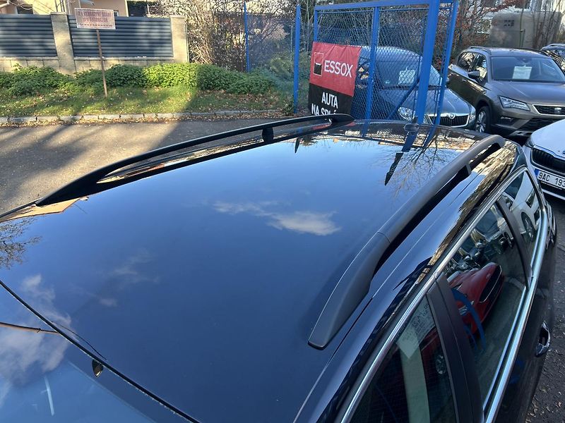 Volkswagen Passat (2011) 1,4TSi Variant Comfortline - fotka 14 z 57