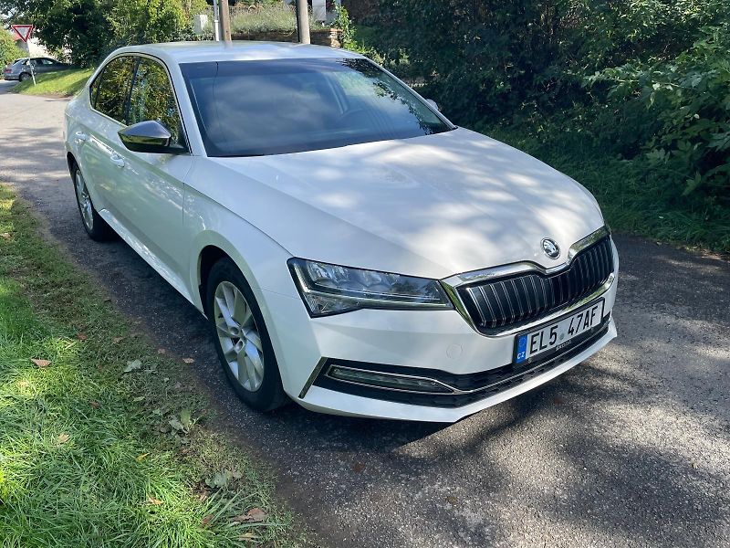 Škoda Superb (2020)  1.4 TSI iV Style DSG - fotografie inzerátu
