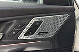 BMW X2 sDrive20i - náhled 12